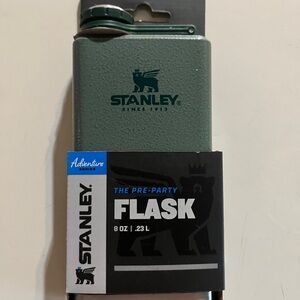 Stanley Green Flask 8 oz